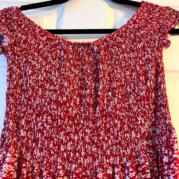 Red floral spring off shoulder dress - Picture 3 of 5